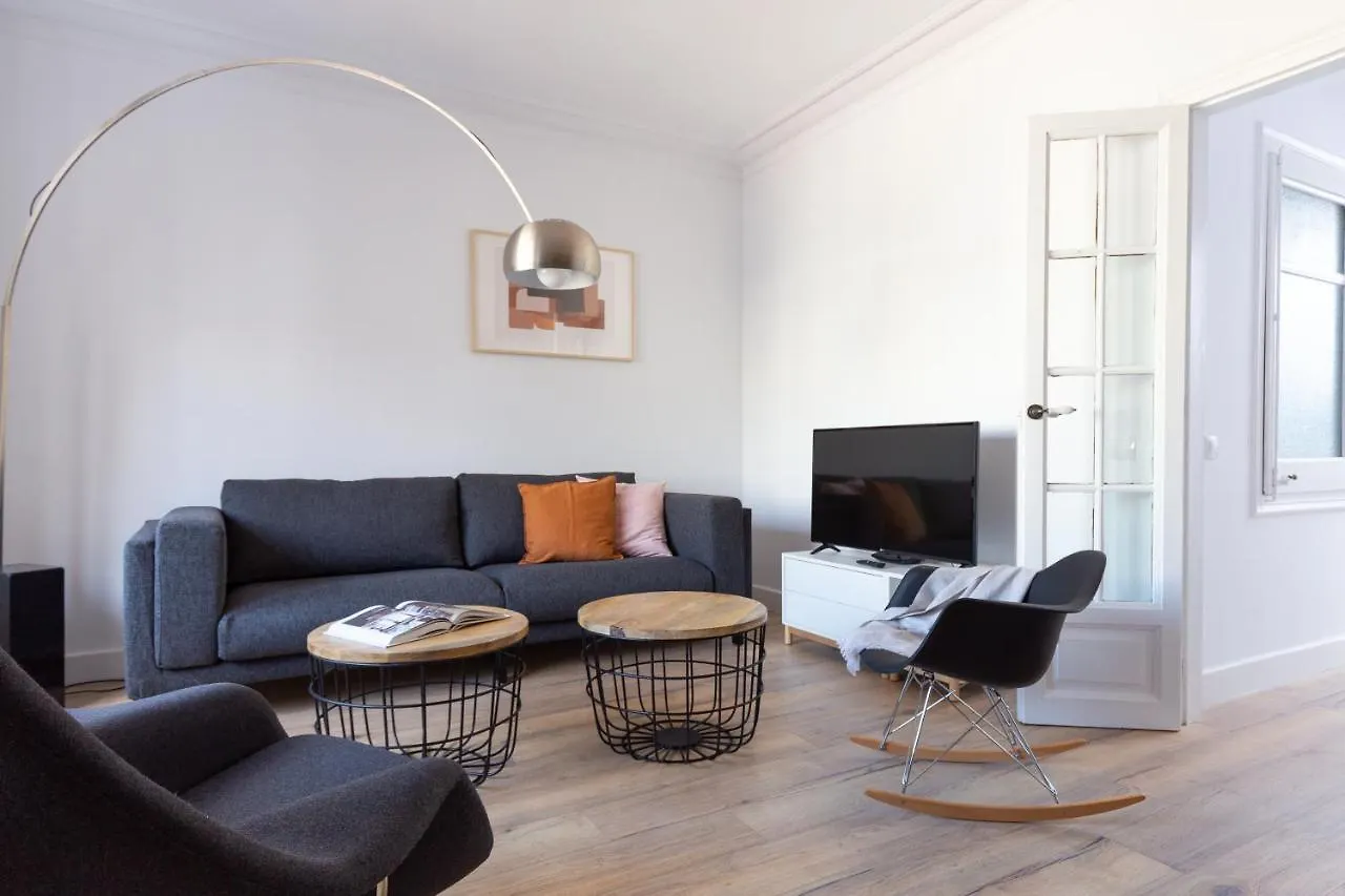 Apartment Ferienwohnung Casa Cosi - Eixample 5 Barcelona