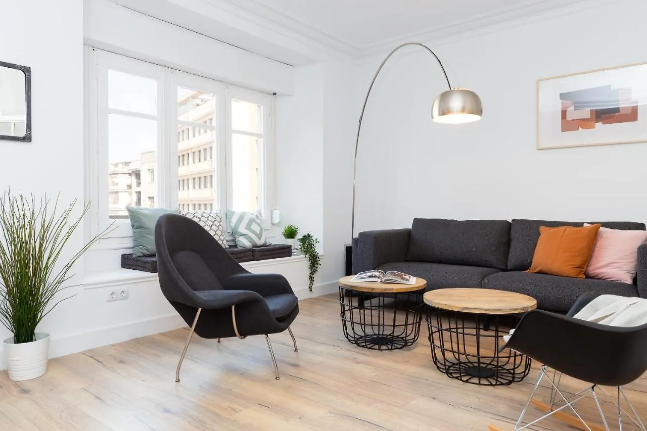 バルセロナCasa Cosi - Eixample 5アパートメント